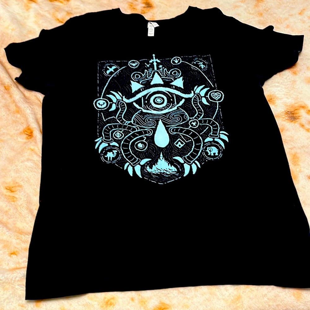 Breath of the Wild Glow in the Dark Graphic Tee